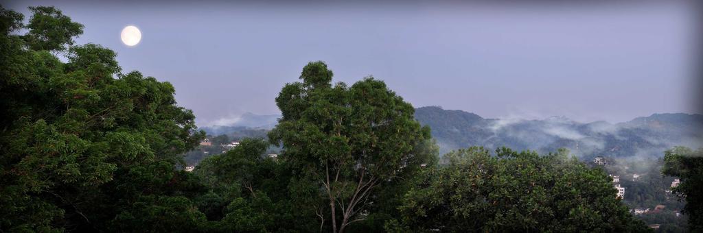 Kanda Holiday Bungalow Kandy Bagian luar foto